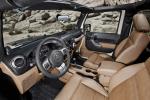 Jeep Wrangler Unlimited Mojave 2011 года